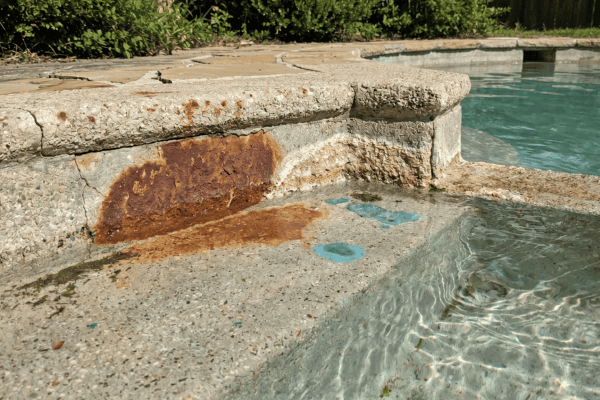 Pool Surface Stains in the hot tub