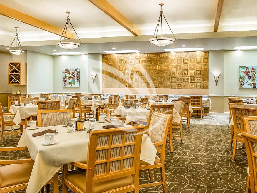 Modern and cozy bright dining area at Atria Tamalpais Creek