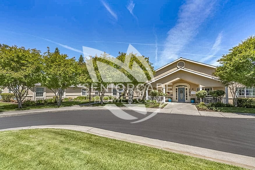 Front exterior at Brookdale Sylvan Ranch