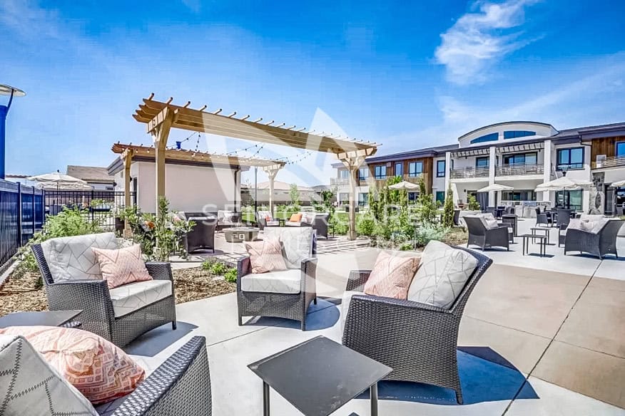 The main photo of Merrill Gardens Brentwood