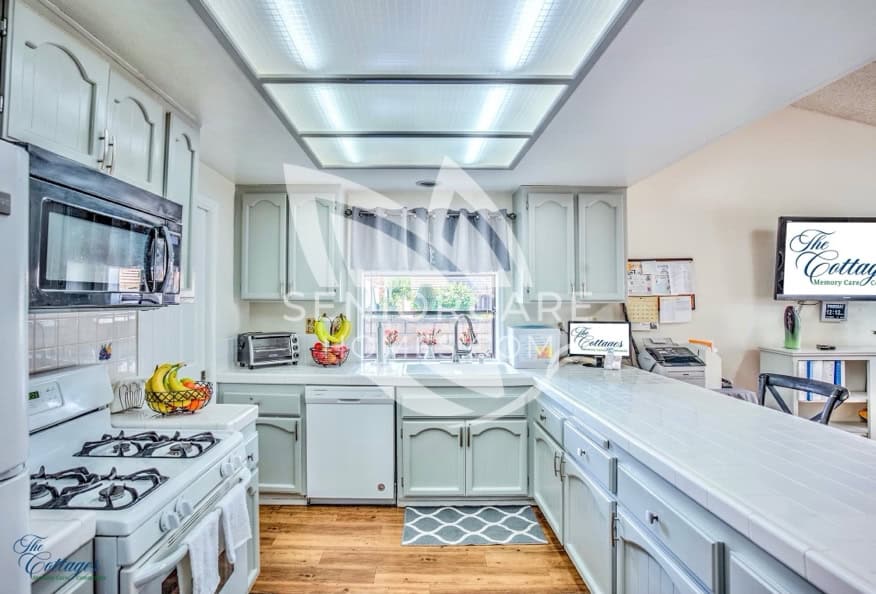 Kitchen in Irvine Cottages, a small care home on Longstreet in Irvine