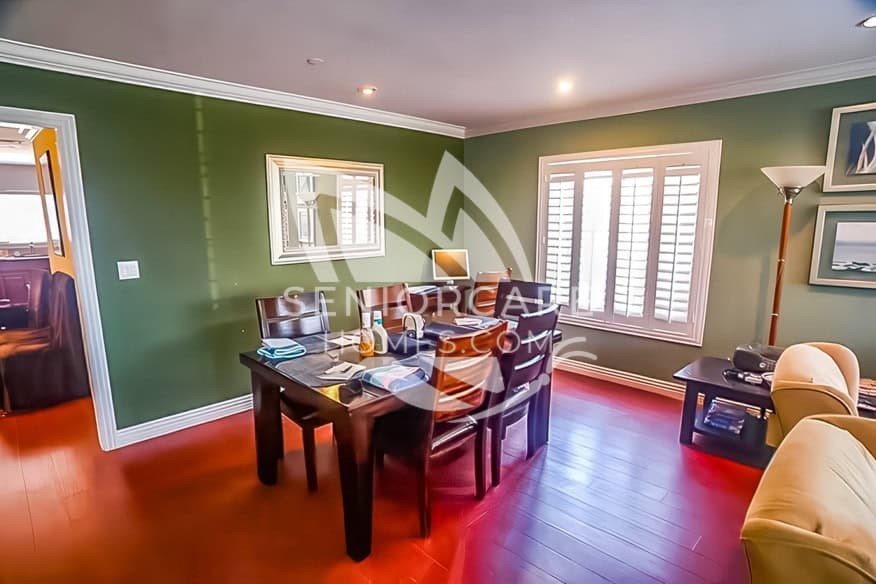 Beautiful dining area at Americare Walteria