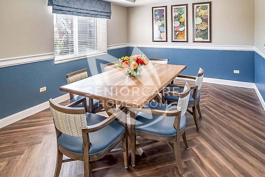 Private dining room at Brookdale Vernon Hills