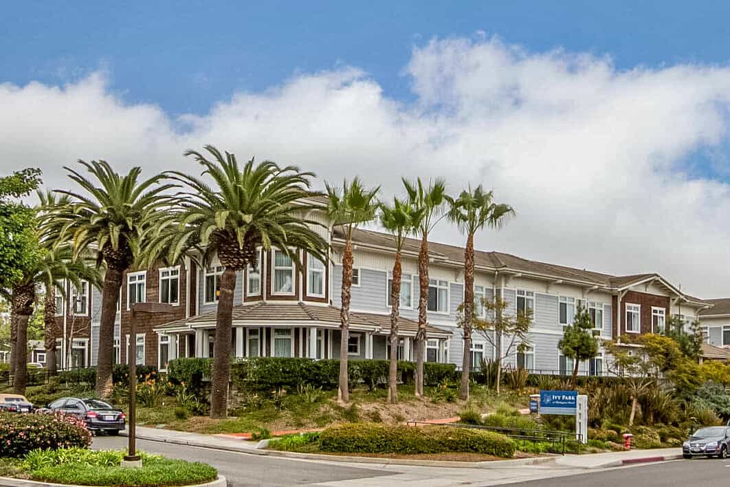 Front Photo of Ivy Park Huntington Beach