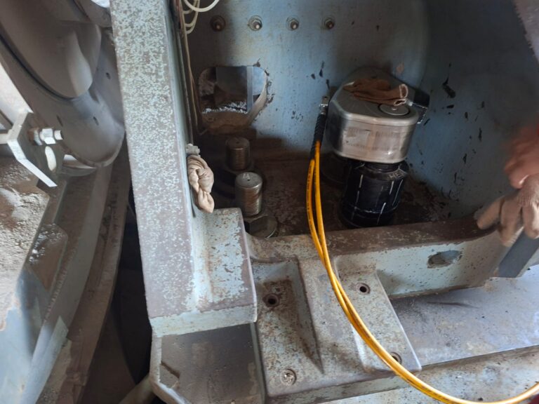 Preventive Maintenance Rawmill dengan Hydraulic Bolt Tightening