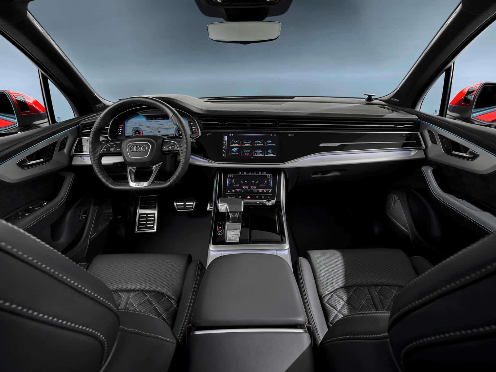 Interior kit for Audi Q7 with modern dashboard and high-quality materials.