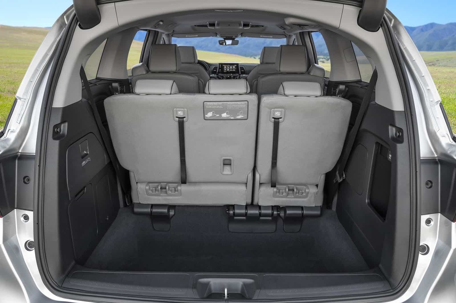 Luggage area kit designed for Honda Odyssey to maximize cargo space and convenience.