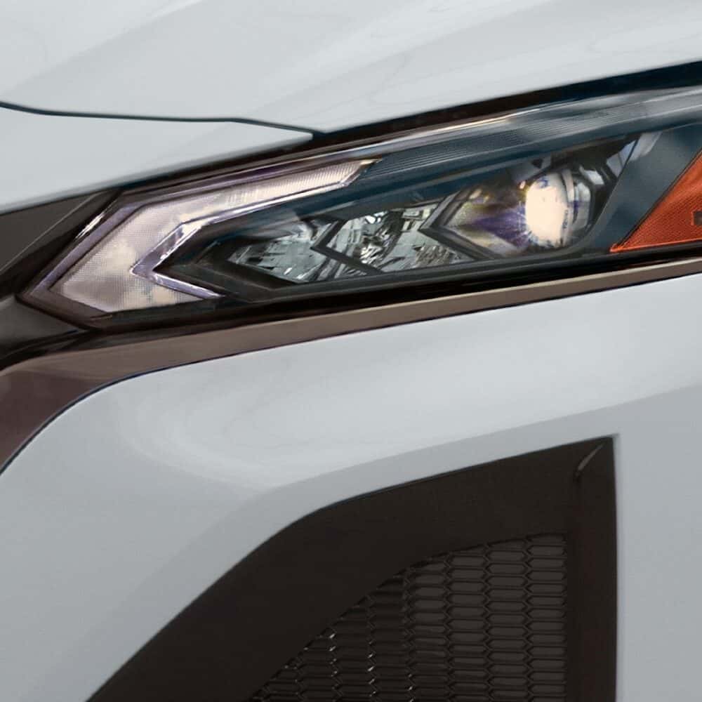Nissan Altima headlamp and fog lamp kit for enhanced visibility and style.