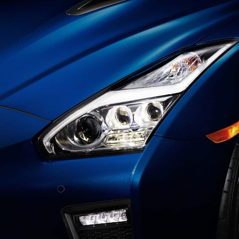 High-performance Nissan GTR headlamp and fog lamp upgrade kit for enhanced visibility.