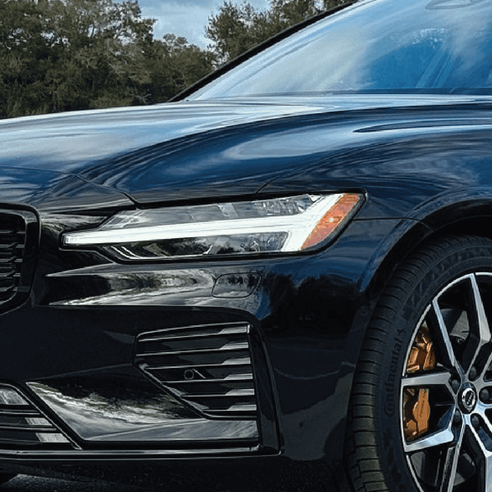 High-quality Volvo V60 headlamp replacement kit for improved visibility and style.