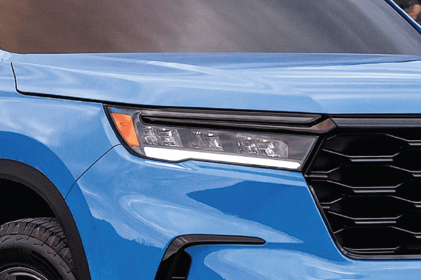 High-quality Honda Pilot headlamp and fog lamp upgrade for improved visibility and style. Perfect fo.