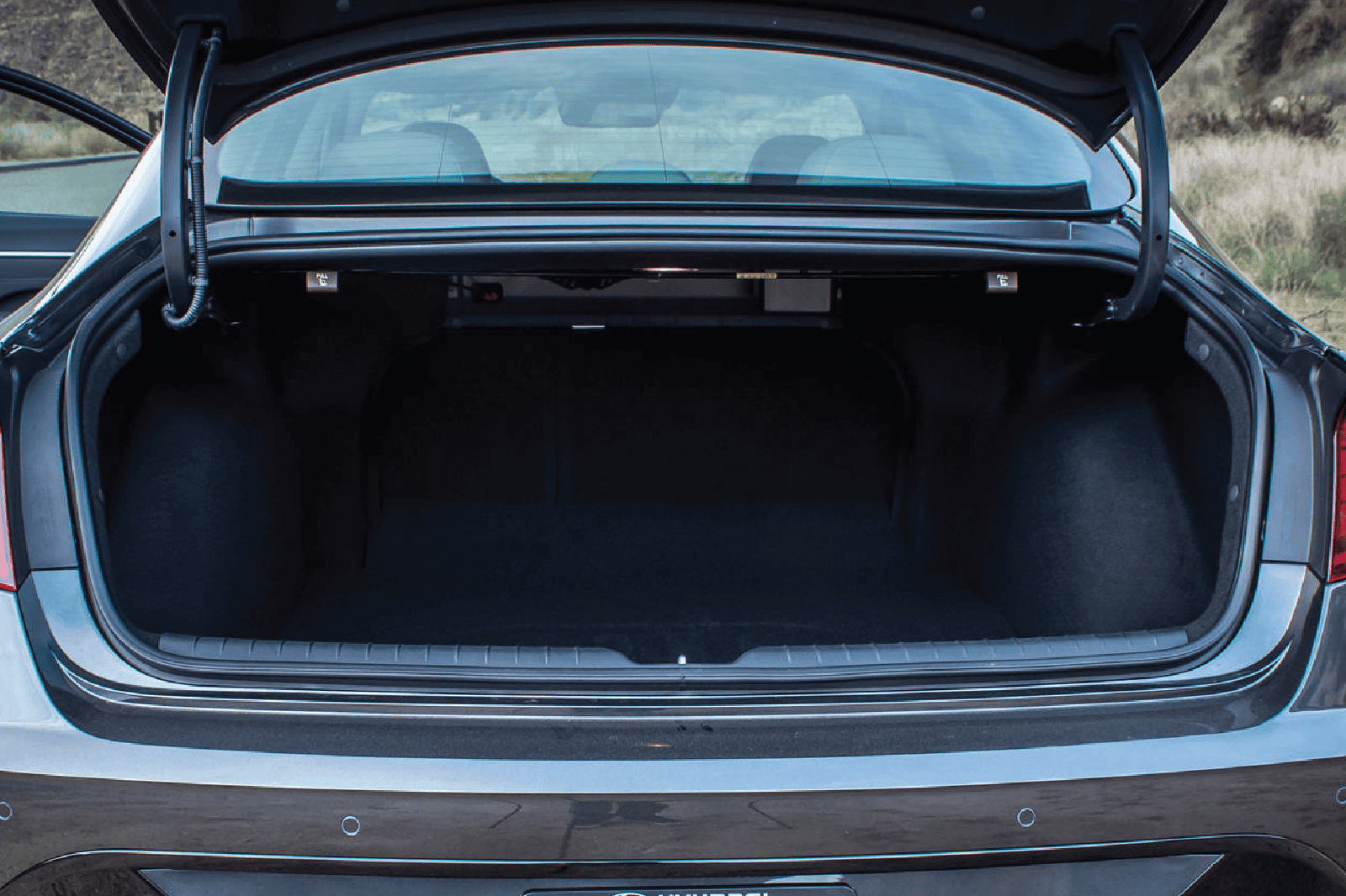 Hyundai Sonata trunk luggage area kit for organized storage.