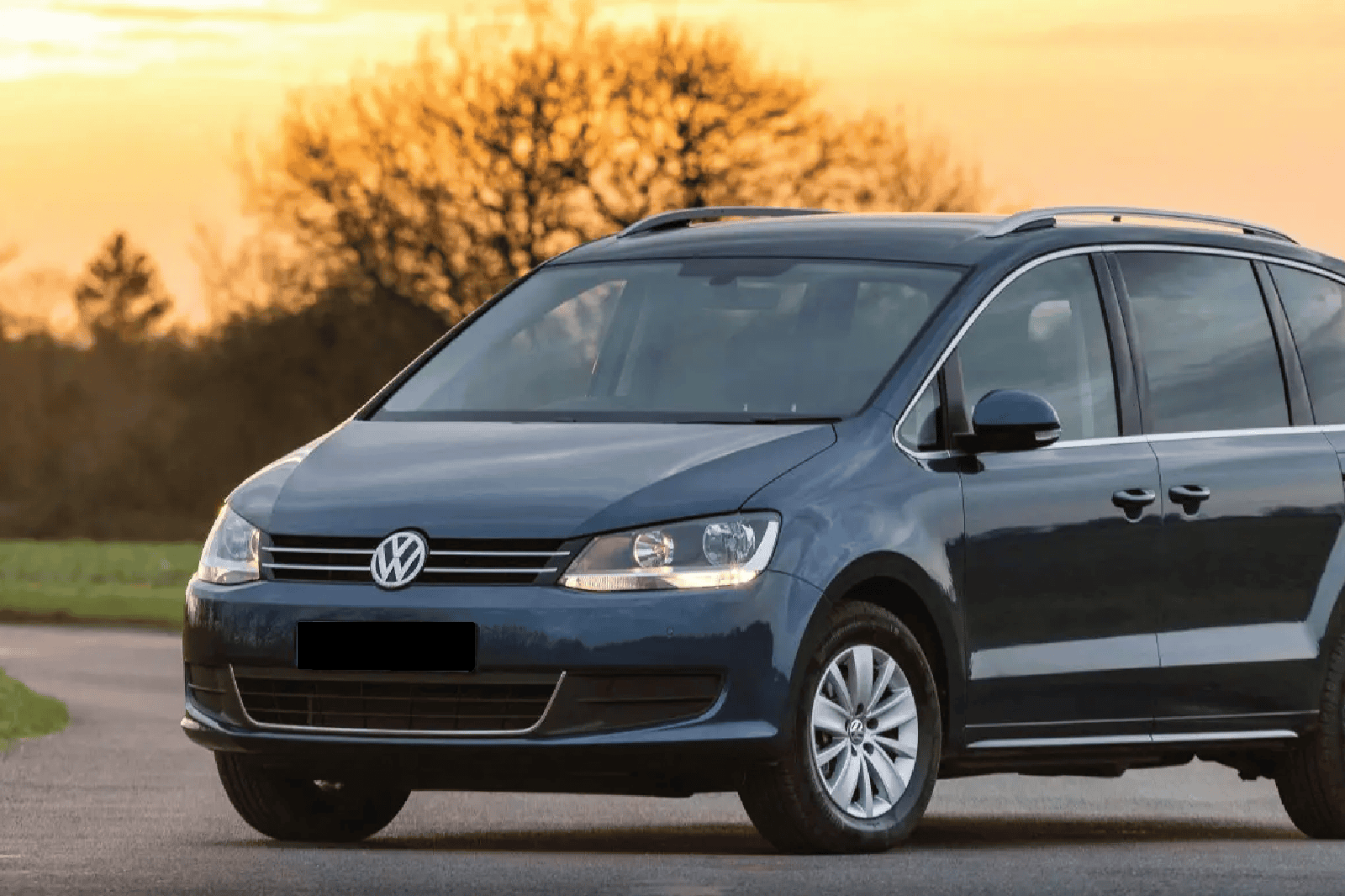 High-quality Volkswagen Sharan headlamp replacement kit for improved visibility. Perfect for vehicle.