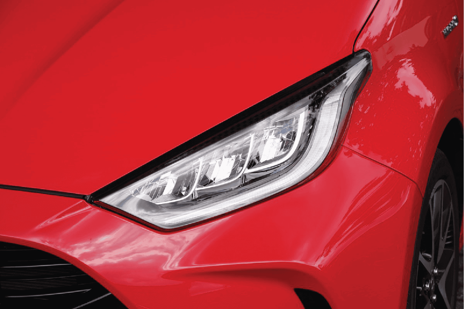 High-quality Toyota Yaris headlamp assembly for improved visibility and style. Perfect replacement p.