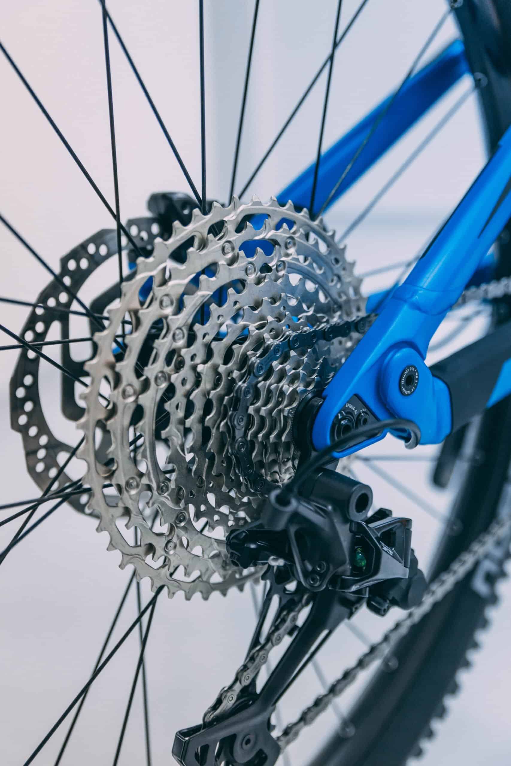 Canyon Neuron bike with protective film on frame and gears.