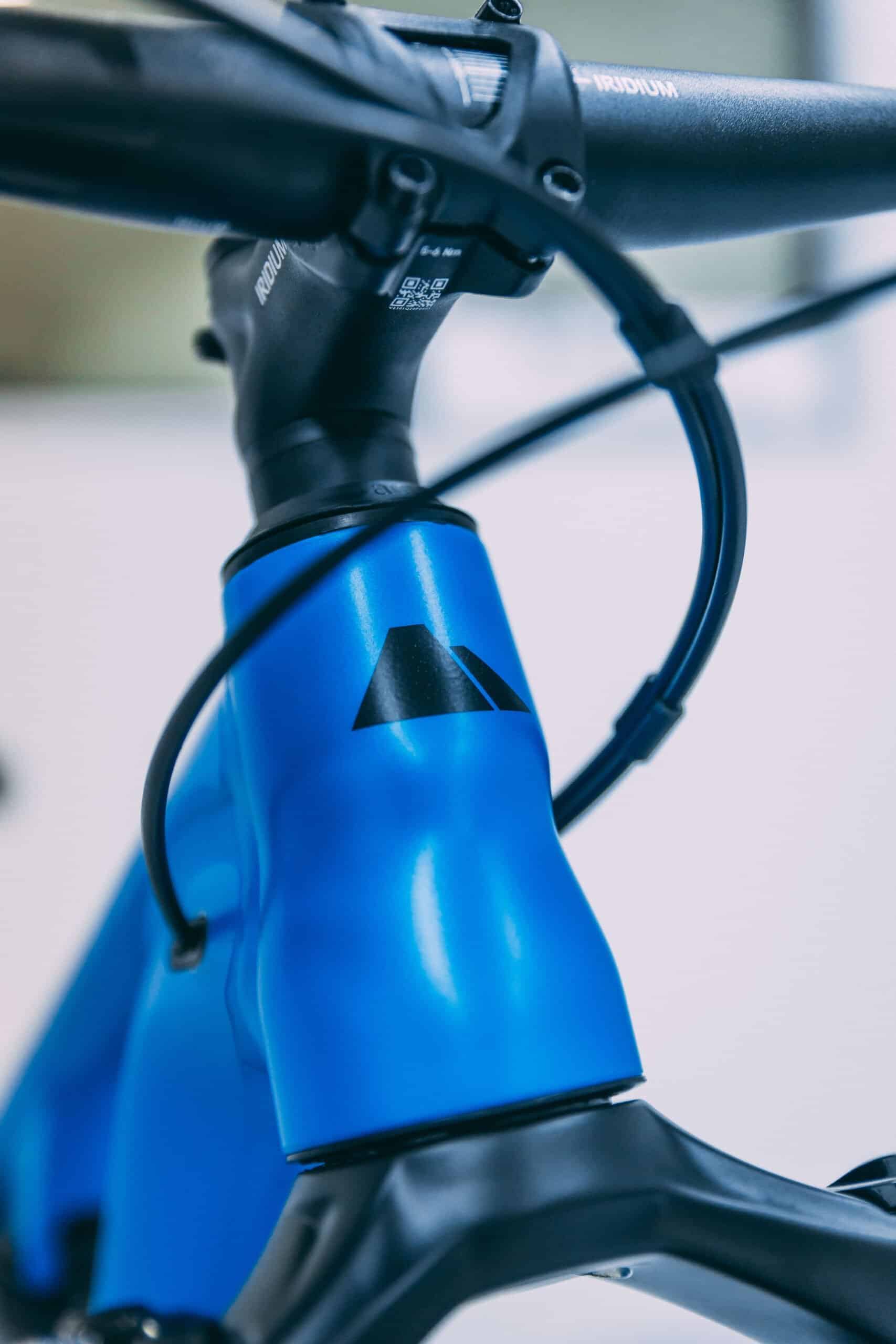 Canyon Neuron bike frame with protective film for enhanced durability and scratch resistance.