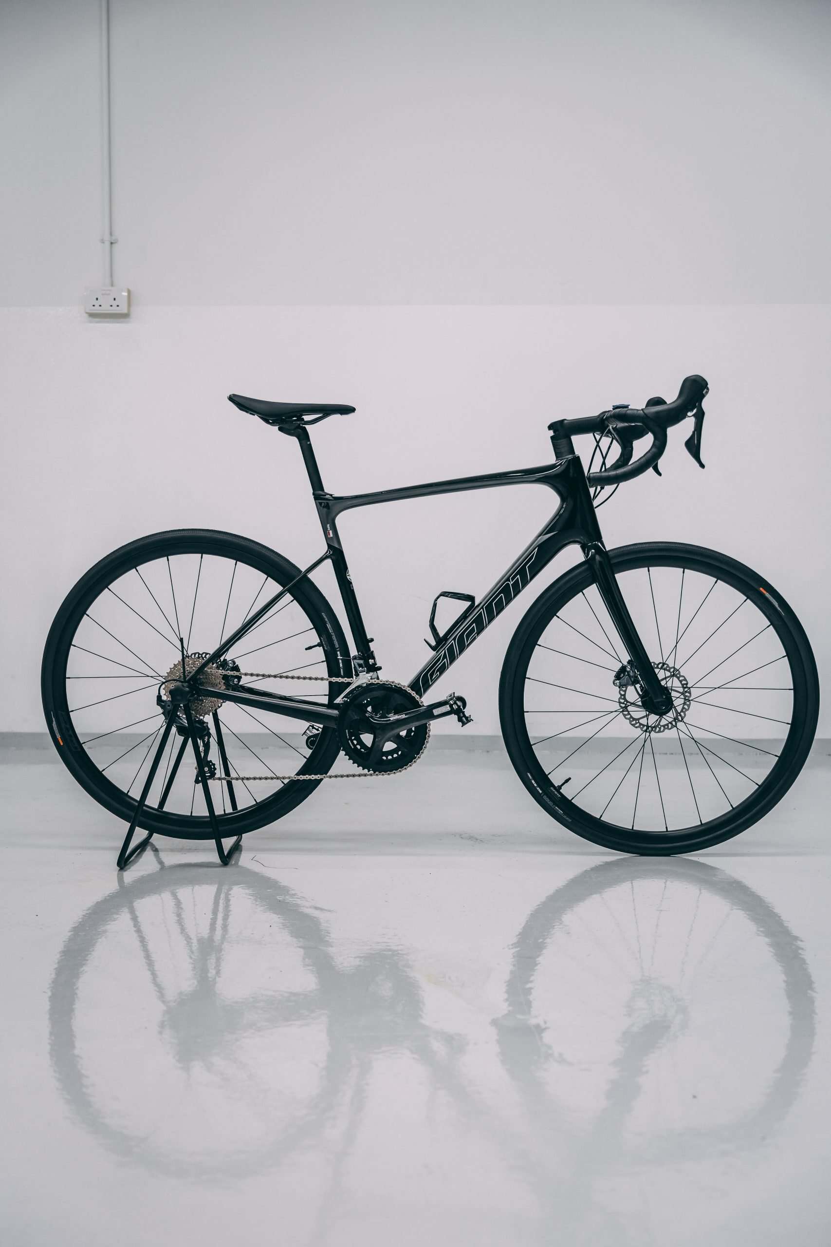 High-quality bike frame protection film for Giant Defy models.