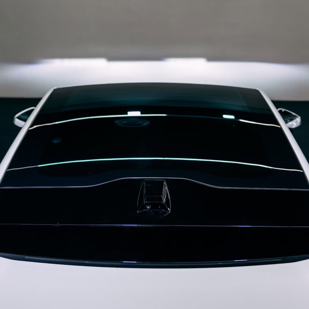 High-quality XPEL roof protection film on Polestar 4 for enhanced durability and UV resistance.