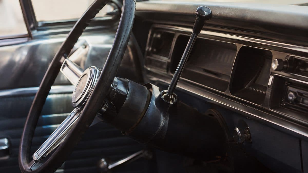 13 Classic Car Features That Confuse Today's Kids 13 Classic car with a pop-out or safari windshield open