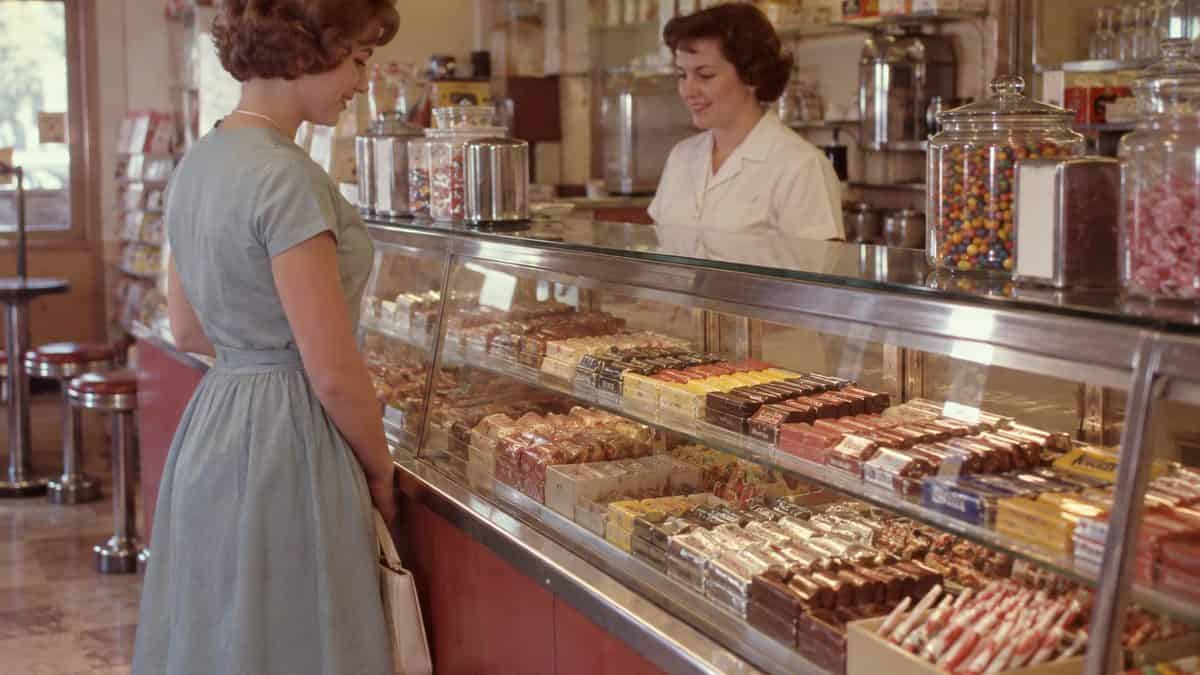 What a Dollar Bought in the 1960s — and What It Costs Now 6 1960s candy counter