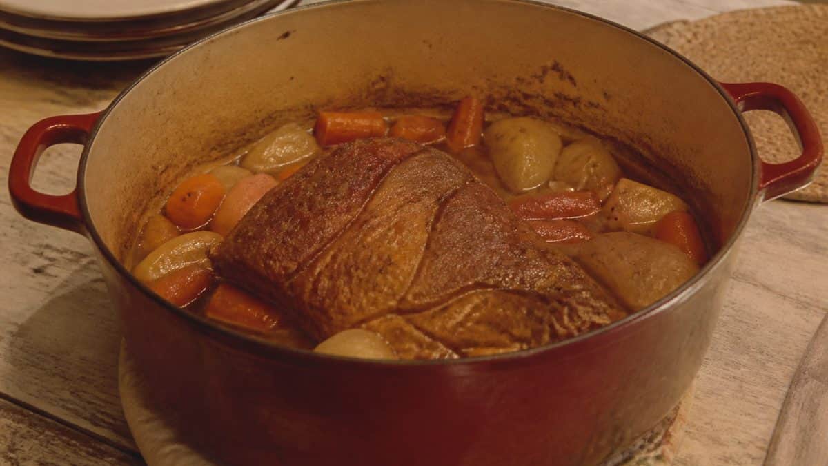 12 Comfort Foods That Taste Better Made the Old-Fashioned Way 3 Pot roast in a cooking pot