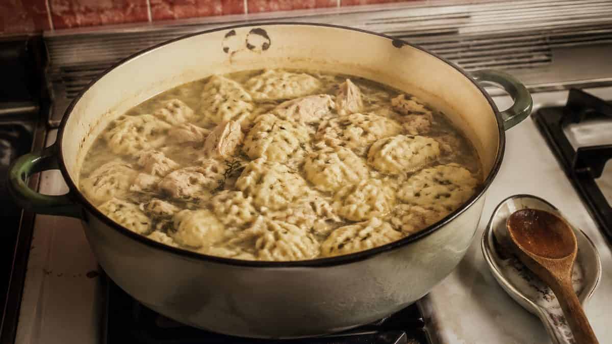 12 Comfort Foods That Taste Better Made the Old-Fashioned Way 6 Chicken and dumplings on a standard stove