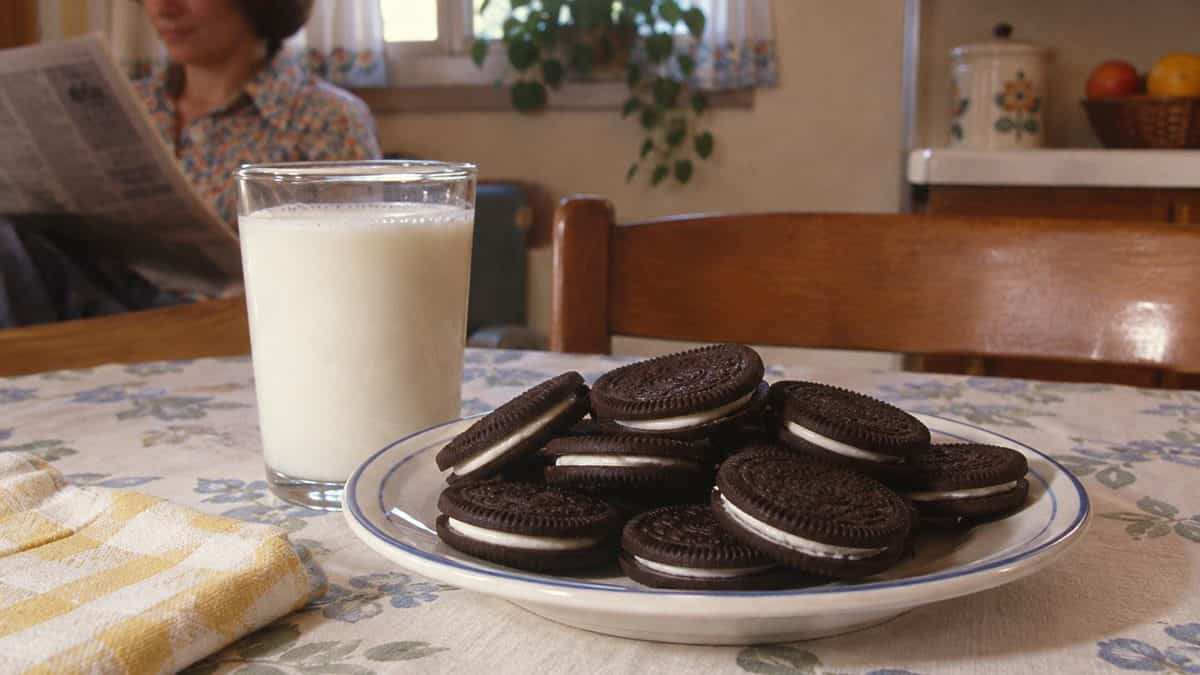 Real Oreo cookies.