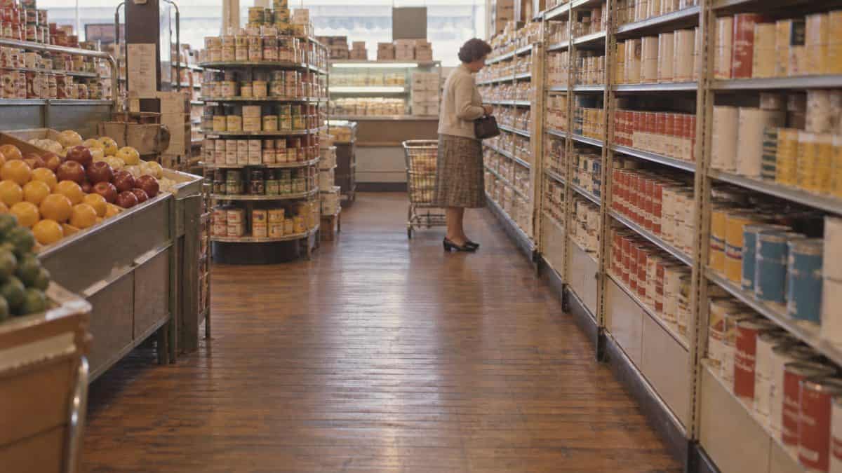 15 Grocery Store Features from the '60s That Have Vanished 8 Grocery store aisle with wooden floors