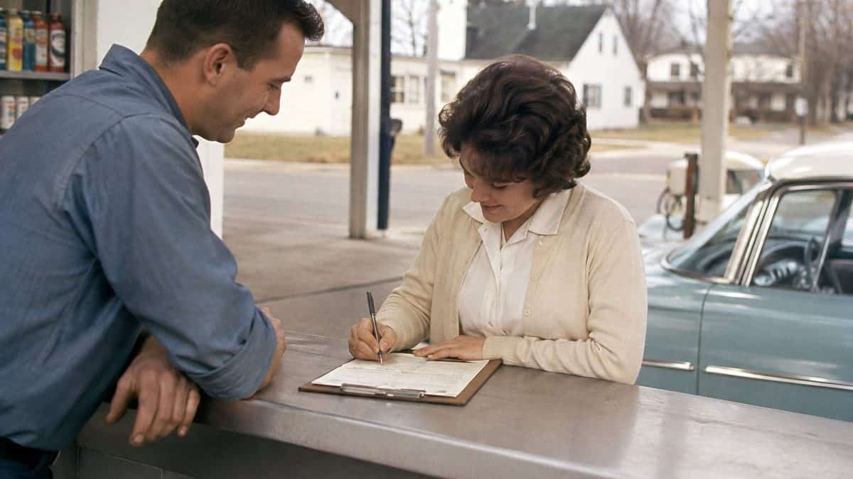 15 Gas Station Services We Took for Granted in the '60s 14 Authentic 1960s photo of family signing document