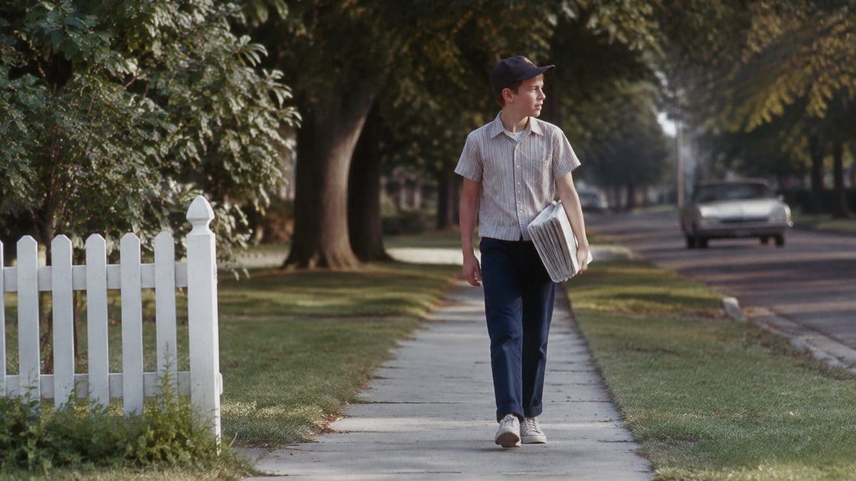 15 Summer Jobs That Taught Us More Than Any Internship 2 Paperboy