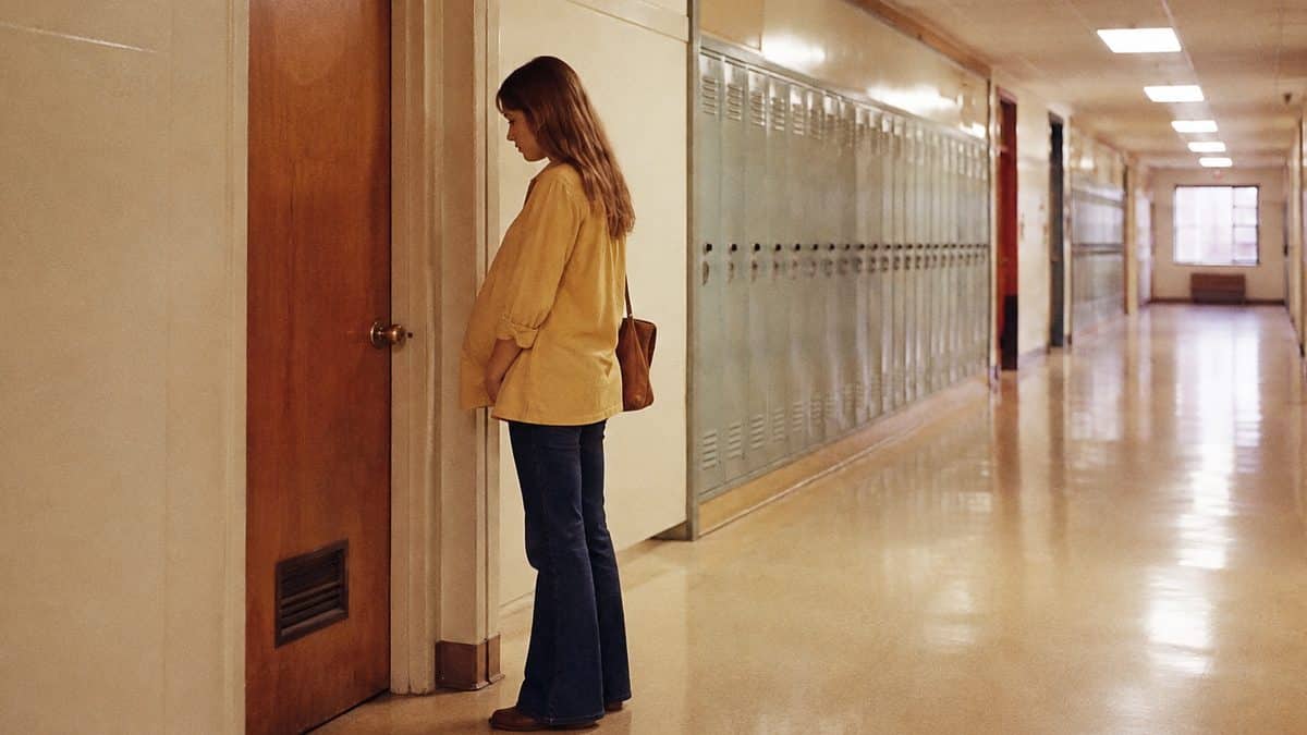 1970s high school hallway