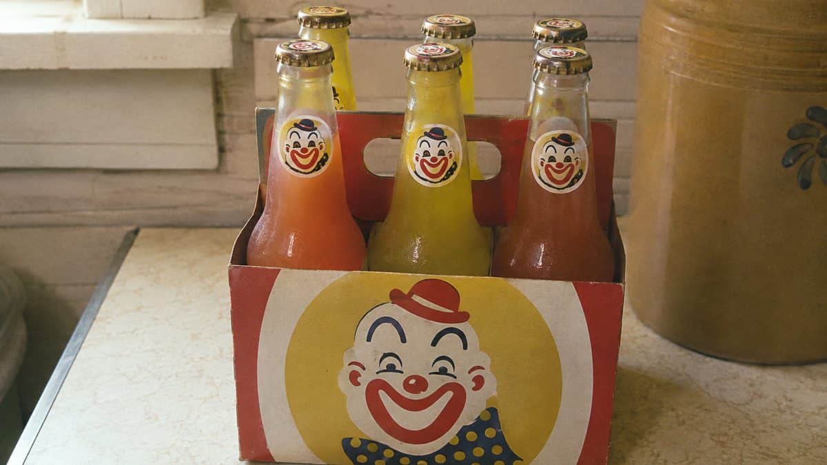Supermarket Brands You've Forgotten — Until Now 5 Authentic vintage packaging for Funny Face drinks
