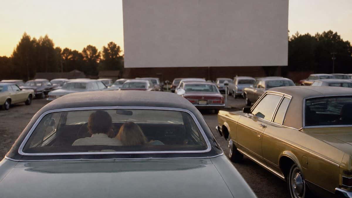 Dating Rules from the '70s That Sound Completely Insane Now 12 Cars parked at a drive-in theater