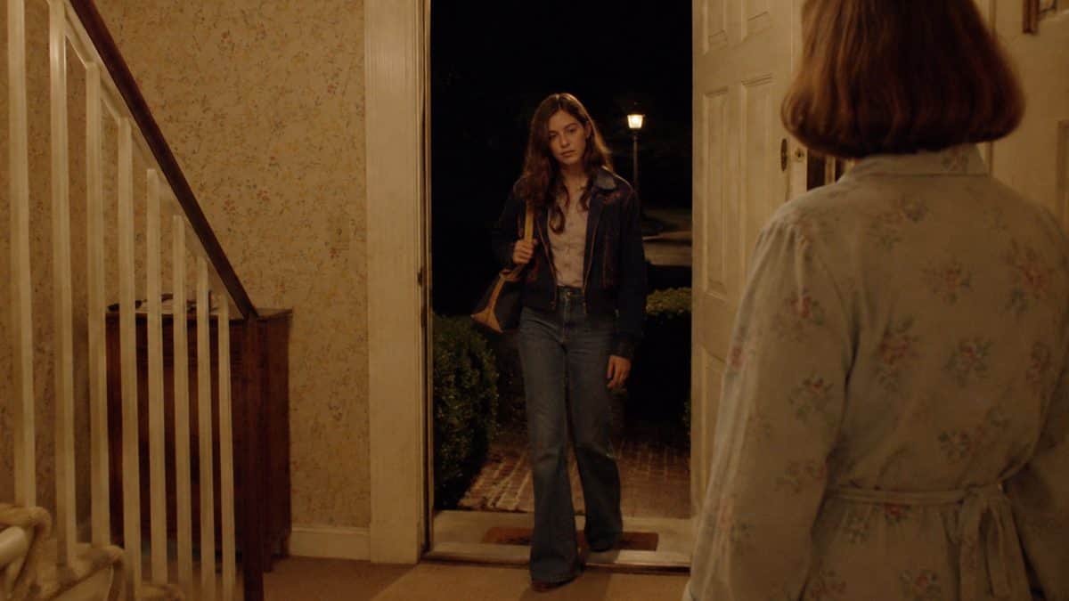 Dating Rules from the '70s That Sound Completely Insane Now 6 Authentic 1970s photo of a teenager arriving home late at night.