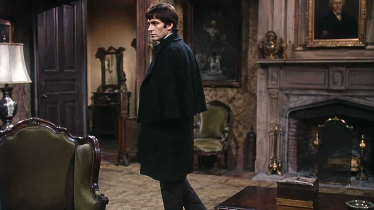 13 Childhood TV Shows That Were a Little Too Scary 8 Genuine photograph from the TV show Dark Shadows
