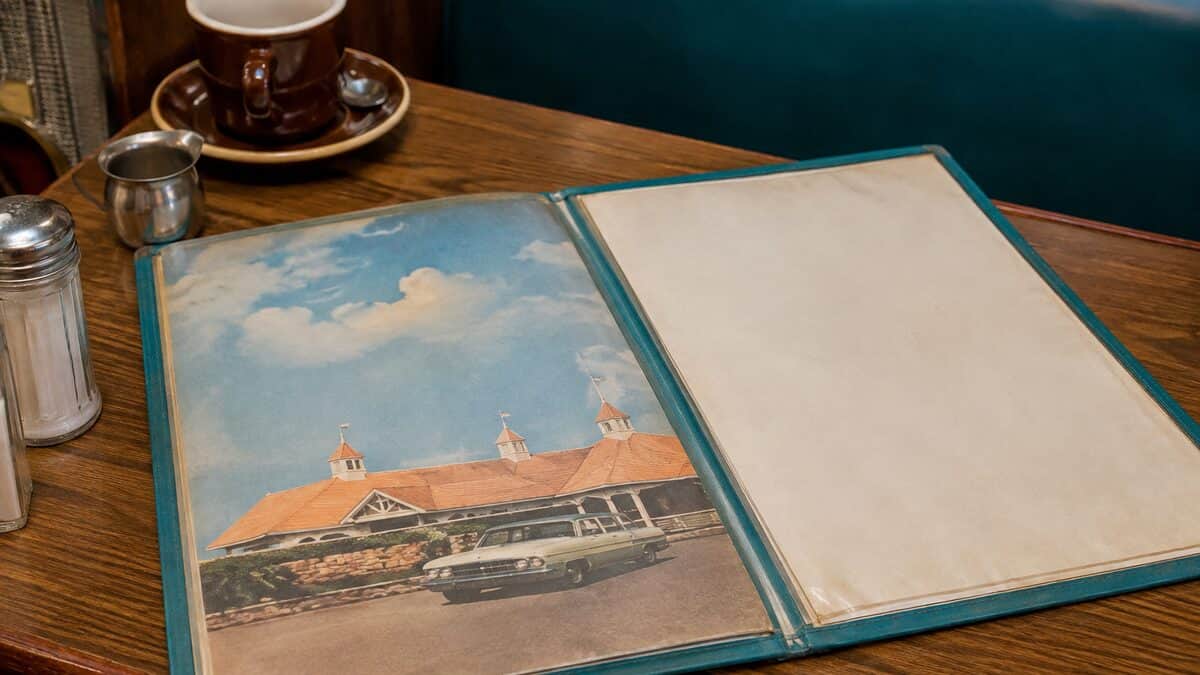 Cheap Vacation Souvenirs That Are Now Worth Keeping Forever 7 Authentic vintage Howard Johnson's menu