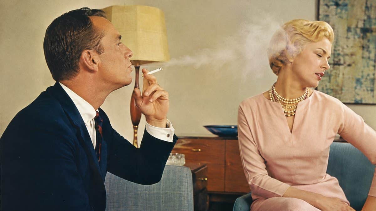 Cigarette Ads from the '60s That Would Never Be Allowed Today 2 Authentic vintage Tipalet cigarette advertisement.