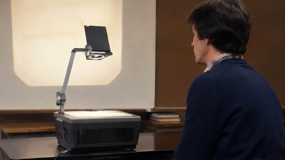 13 Things You Had to Memorize in School That Are Now Obsolete 10 Student using a standard overhead projector