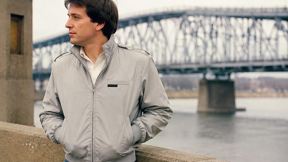 '80s Fashion Trends That Would Break the Internet Today 5 Genuine 1980s photo of someone wearing an authentic Members Only jacket.