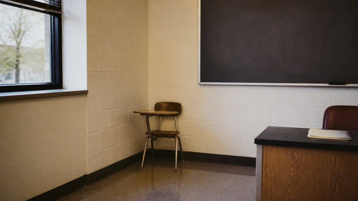School Punishments That Were Legal Then But Would Be Criminal Now 16 School desk in corner