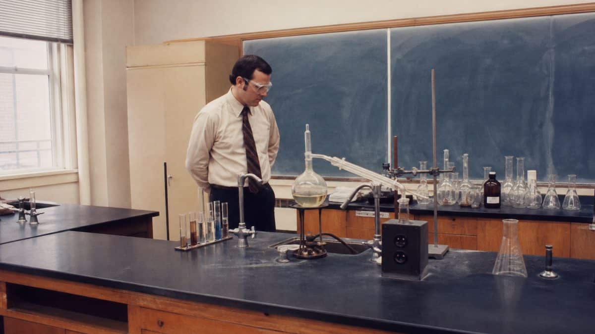 School chemistry lab