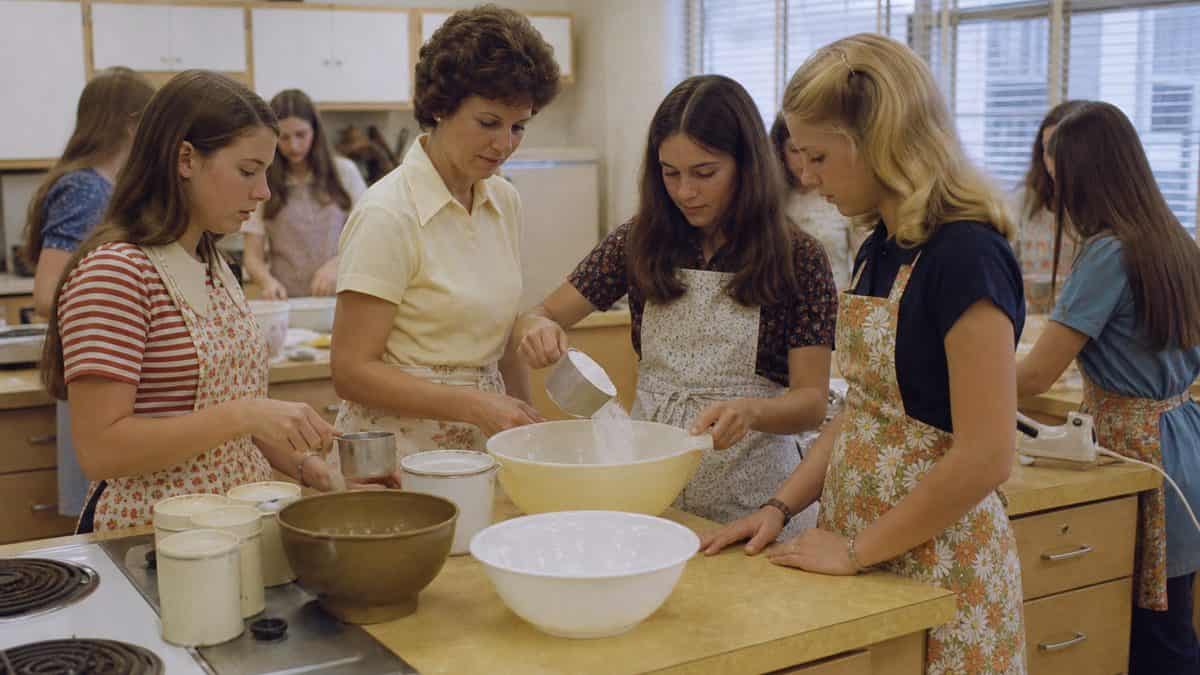 Genuine 1970s photo of home economics class