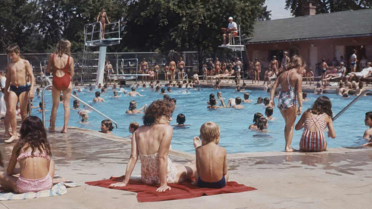 Crowded public swimming pool
