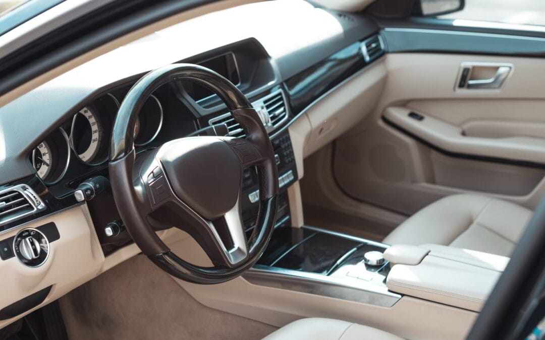 How Much to Tip a Car Detailer (Guide)