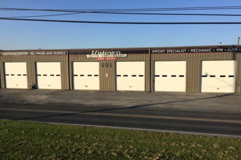 multiple garage doors for commercial property