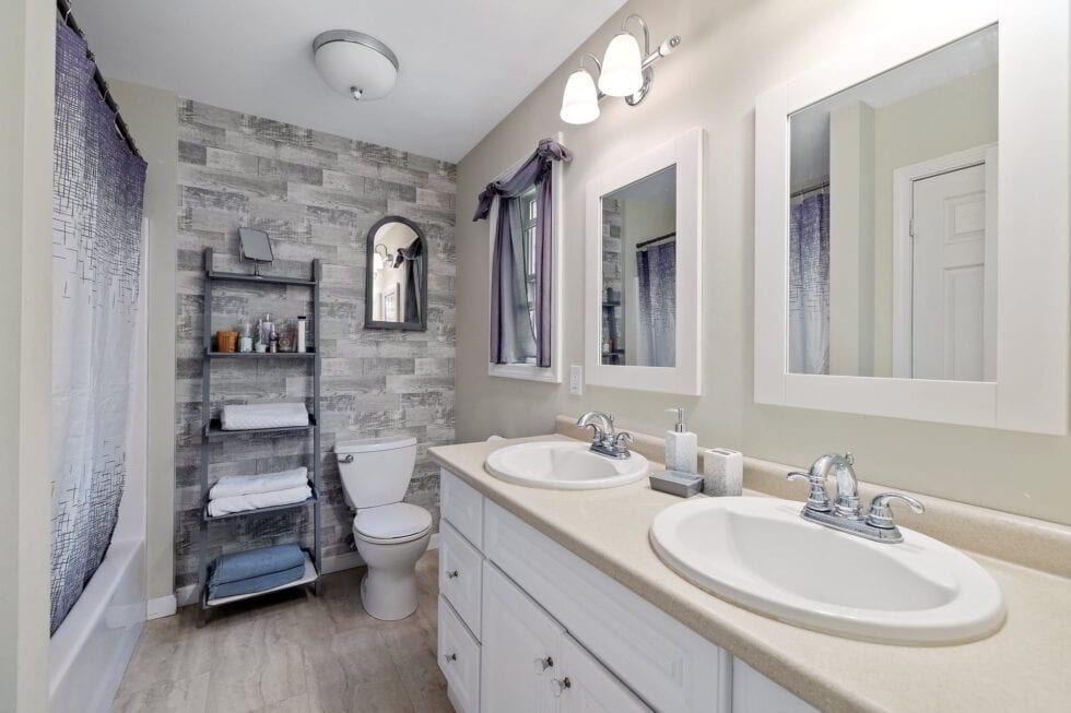 bathroom remodeling service in Slidell