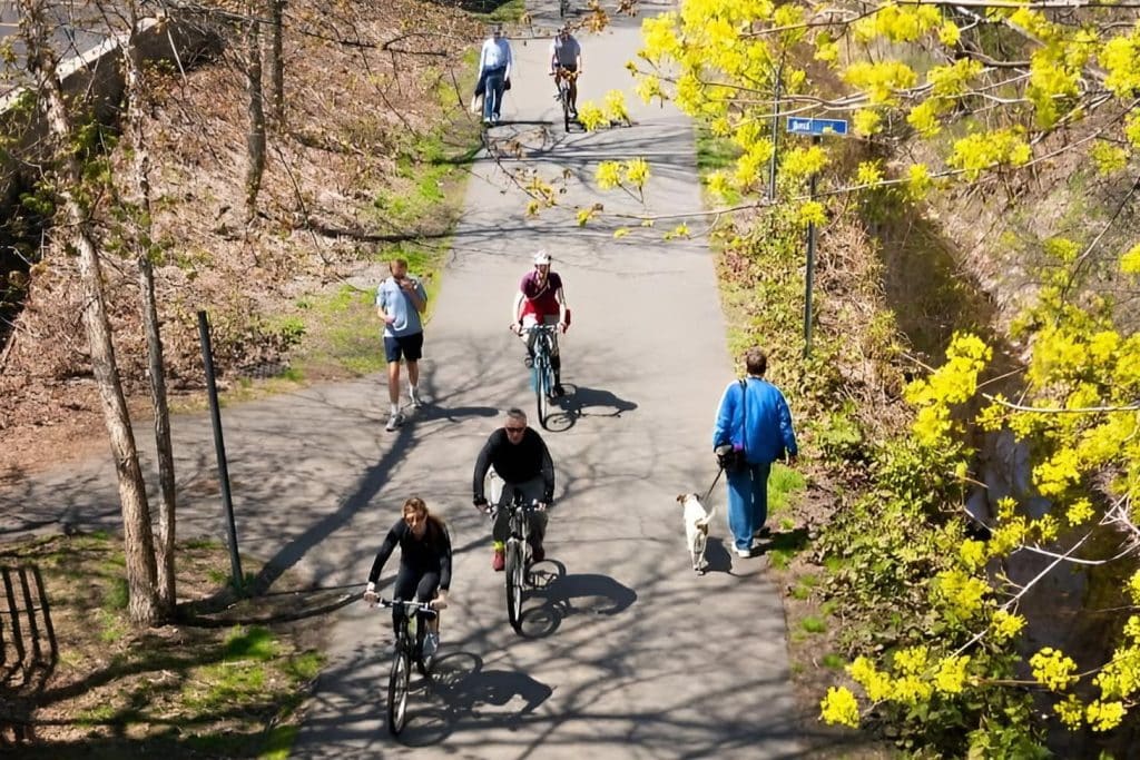 walking and biking trail for slidell