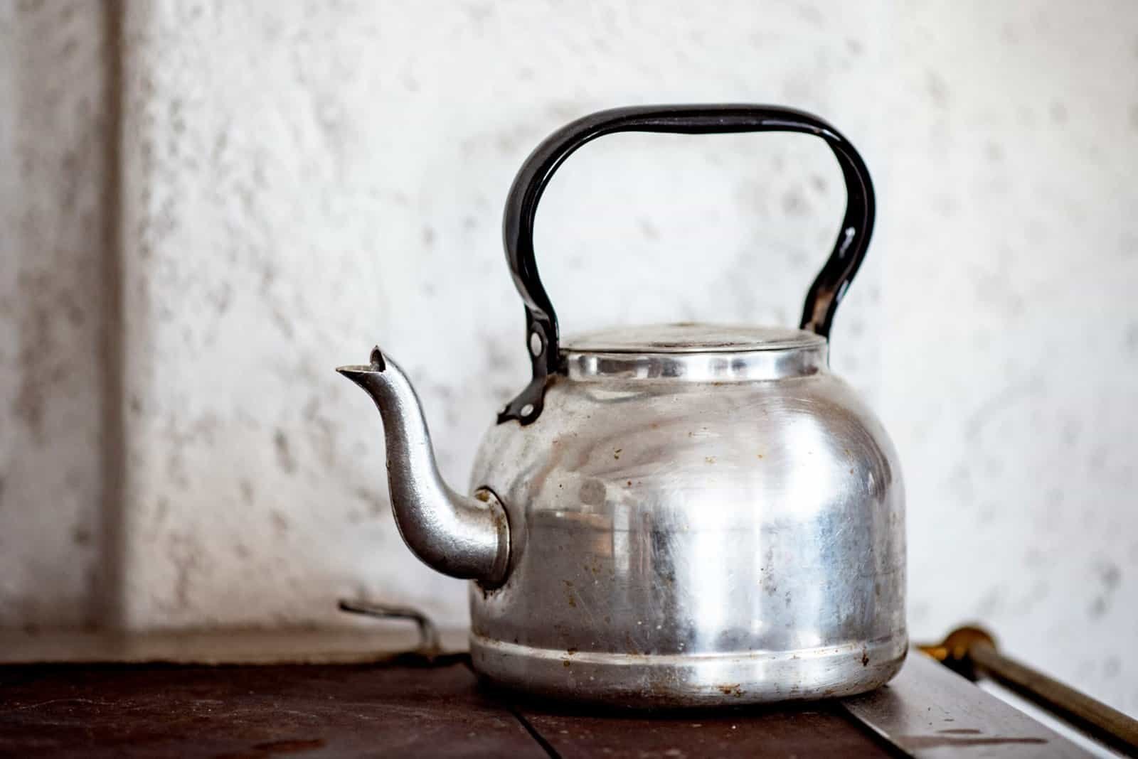 Best Tea Kettles in 2026: 5 Stovetop Picks for Fast Boiling, Even Heating, and Long-Term Durability