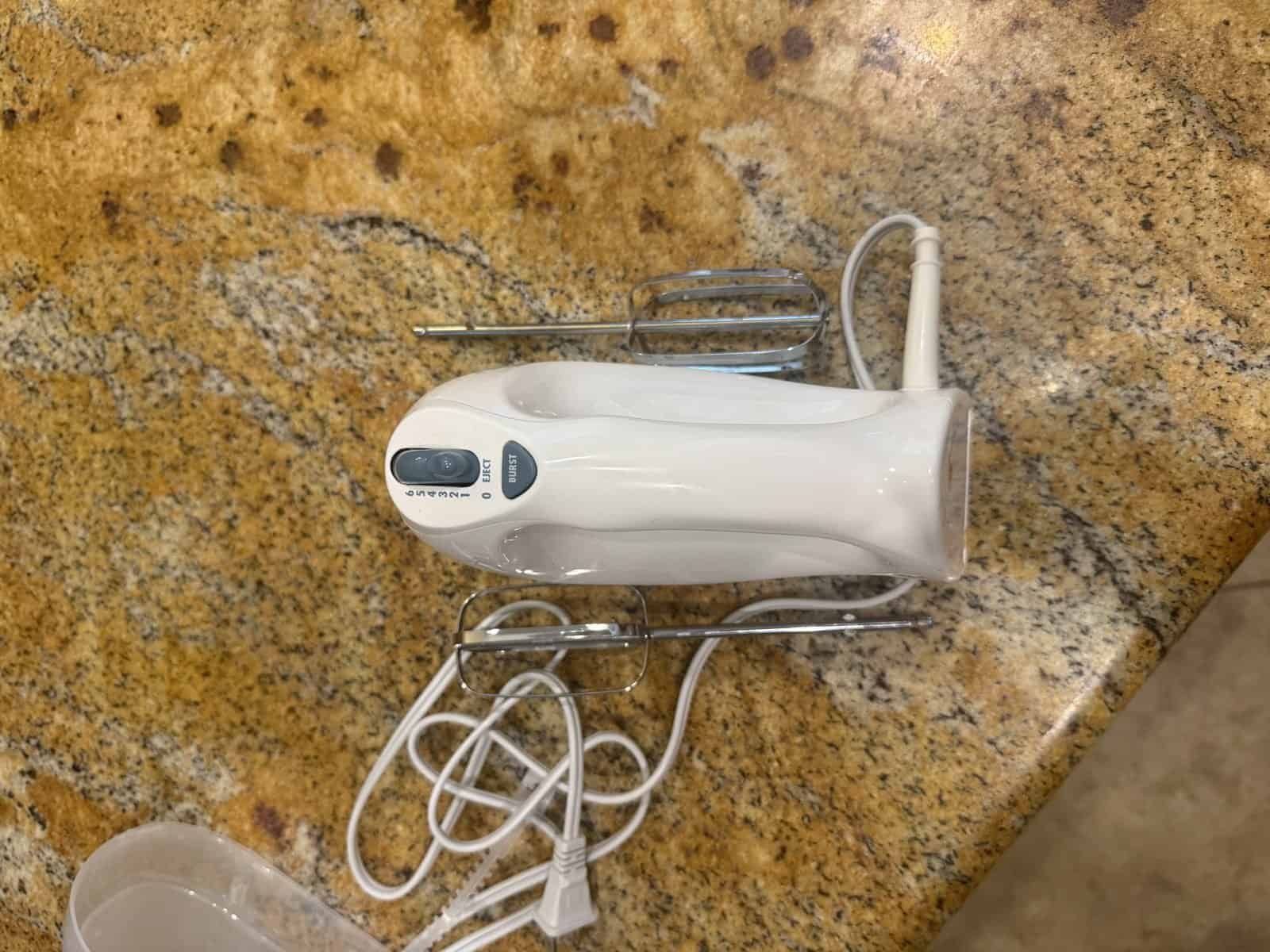 Best Hand Mixers Under $50 in 2026: Baking, Whipping, and Everyday Mixing Without Spending a Fortune