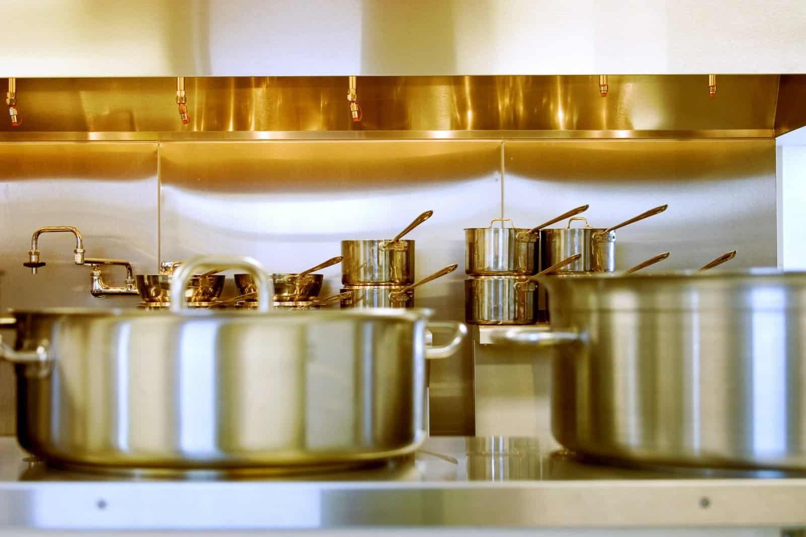Best Stainless Steel Cookware Sets: Lifetime Cladding